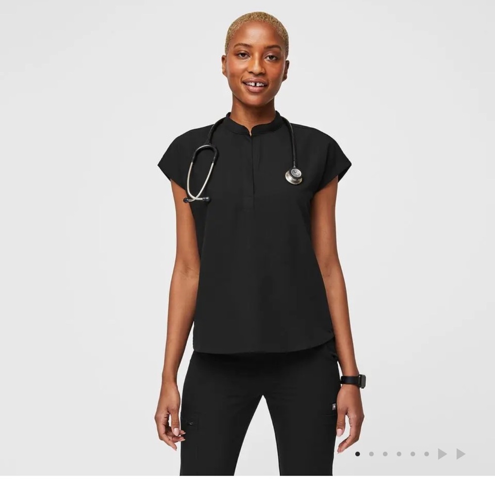 Rafaela Black Oversized Cap Sleeve Scrub Top